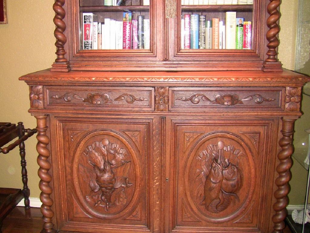 19th Century French Provincial Highly Carved Oak Hunt Bookcase For Sale 1