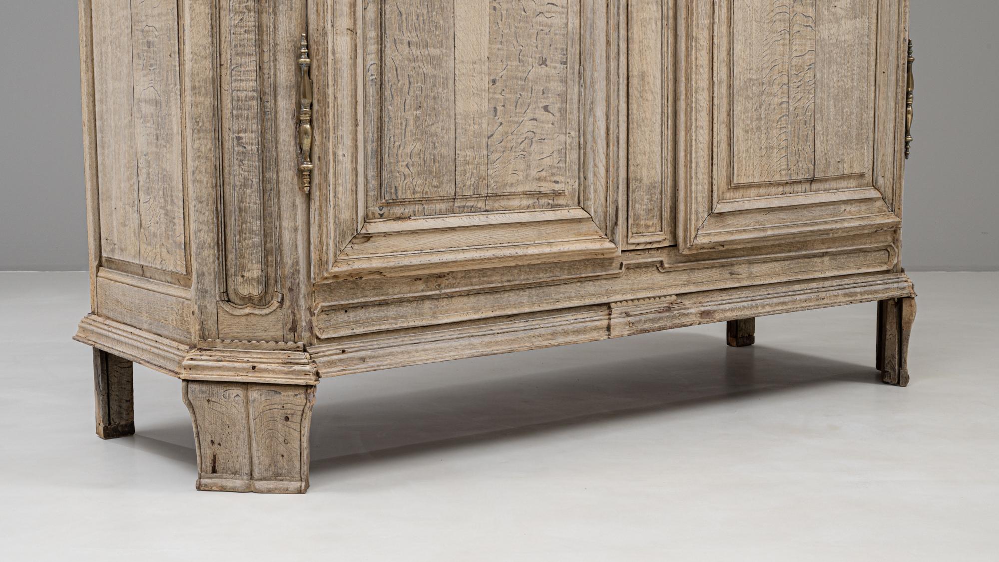 Armadio provinciale francese del XIX secolo in Oak in vendita 4