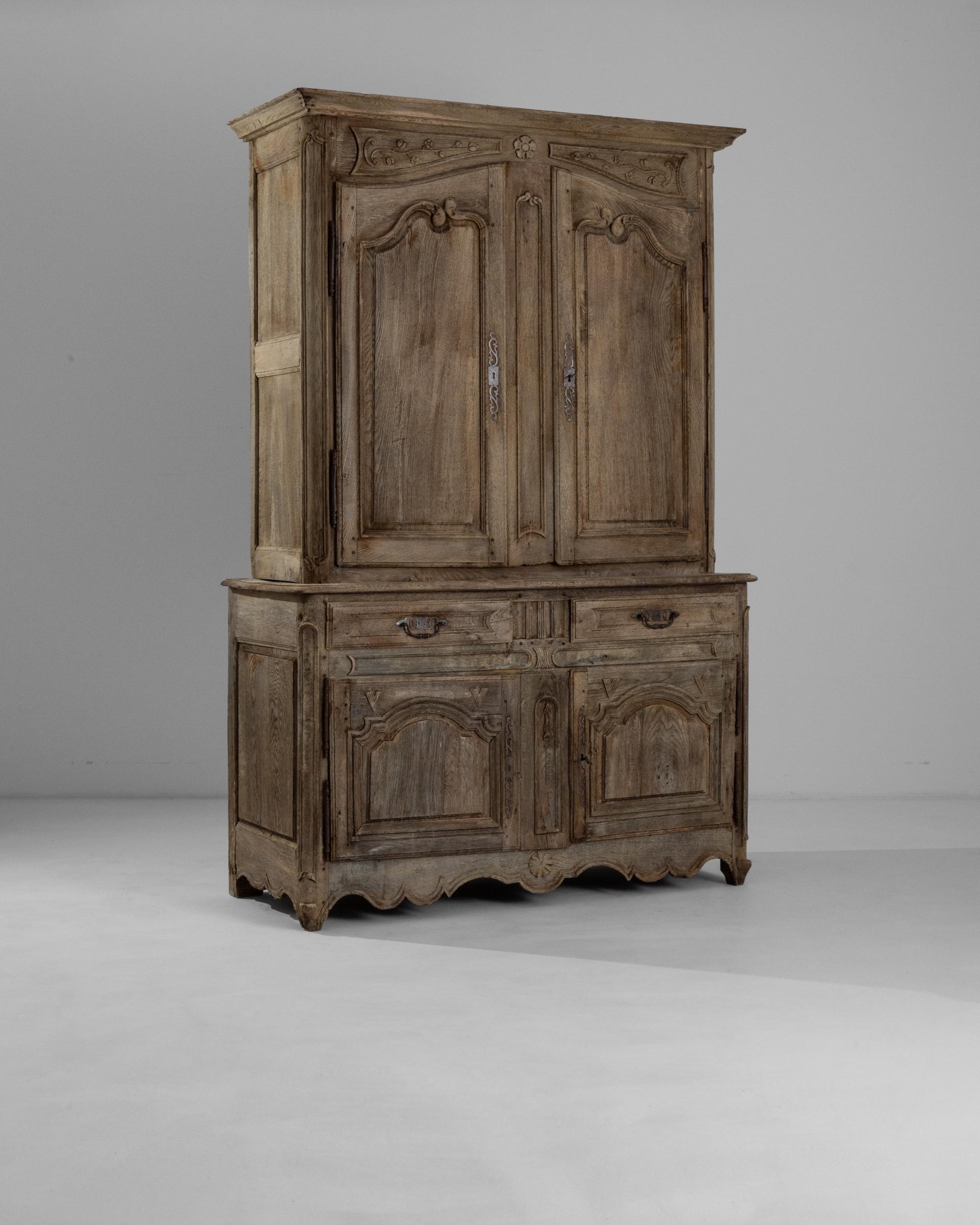 19th Century French Provincial Oak Cabinet 1
