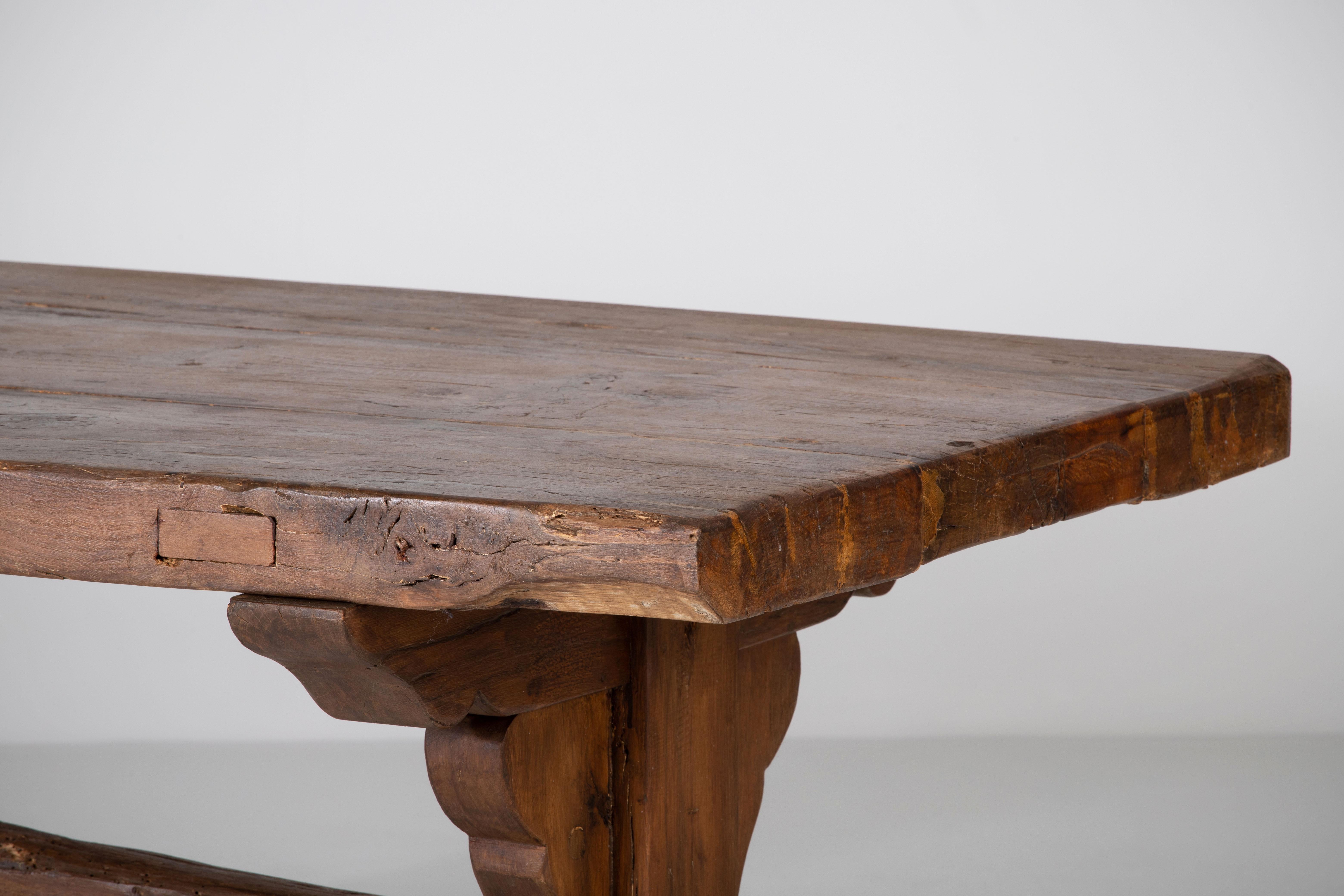 19th Century French Provincial Oak Farmhouse Dining Table, Rustic For Sale 1