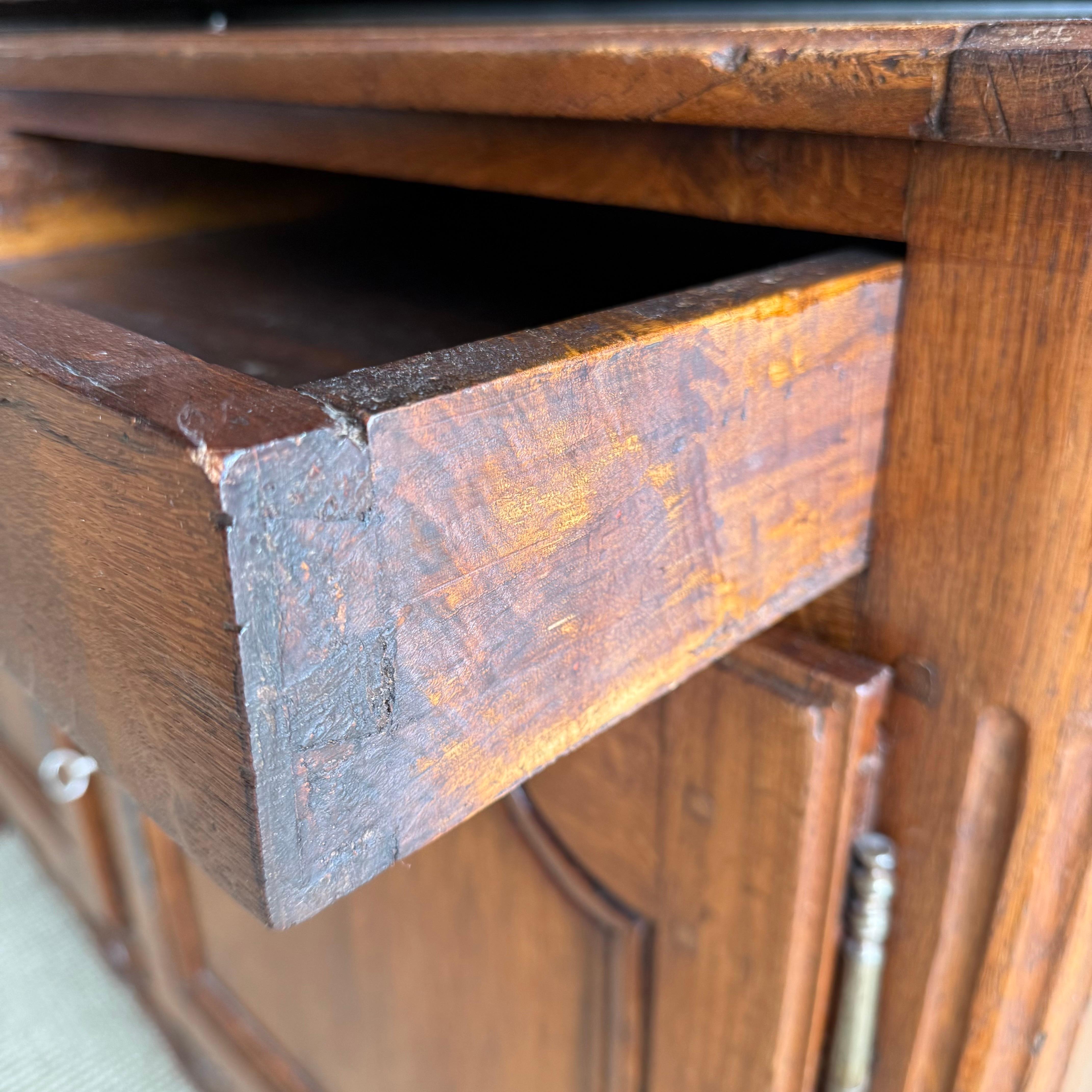 Vaisselier provinciale francese del XIX secolo in Oak in vendita 4