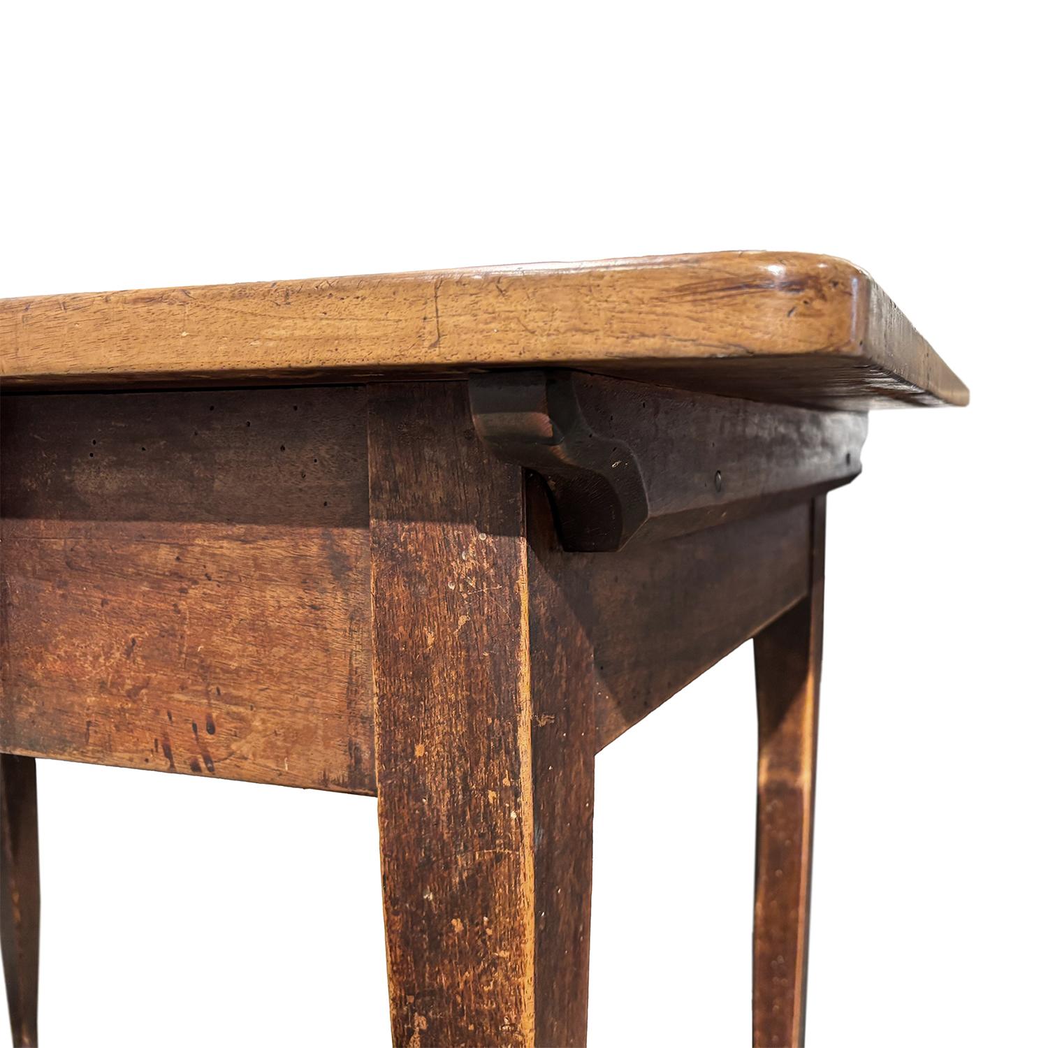 19th Century French Provincial Walnut End Table - Antique Rectangular Farm Table For Sale 6