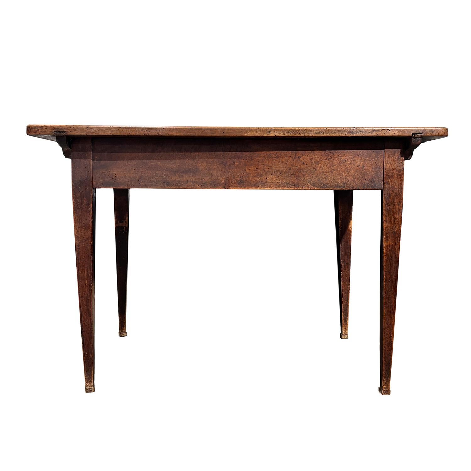 19th Century French Provincial Walnut End Table - Antique Rectangular Farm Table For Sale 3
