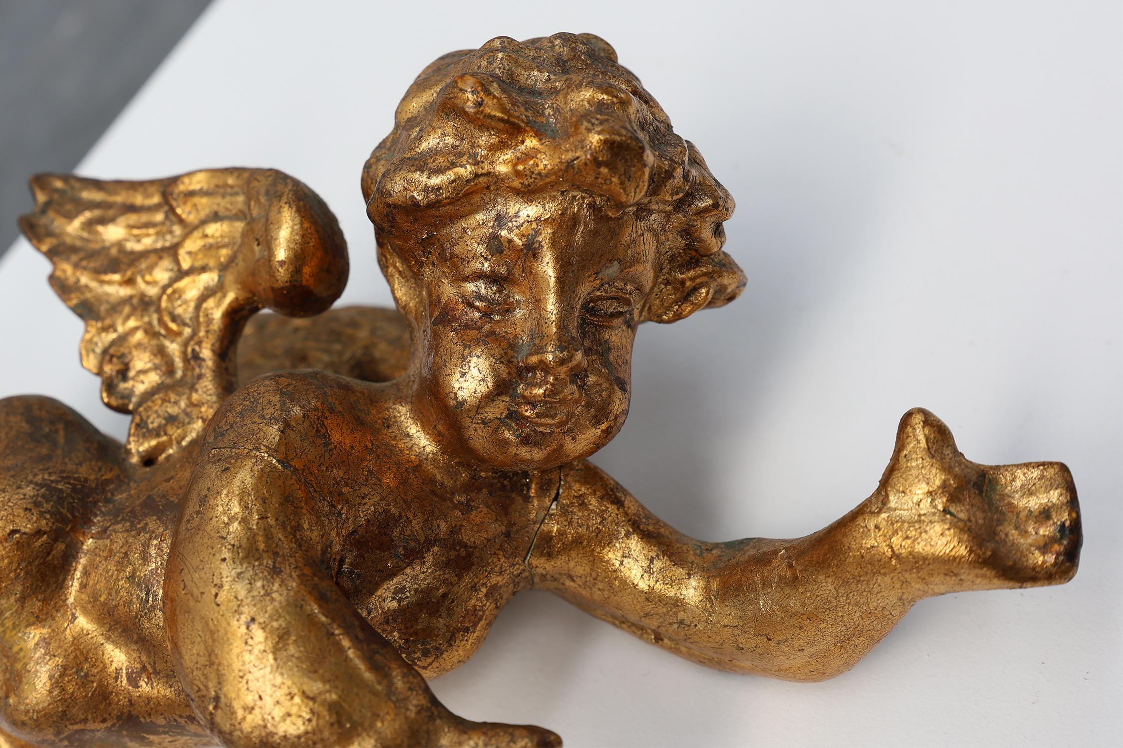 19th Century French putti in carved wood and gilded plaster For Sale 5