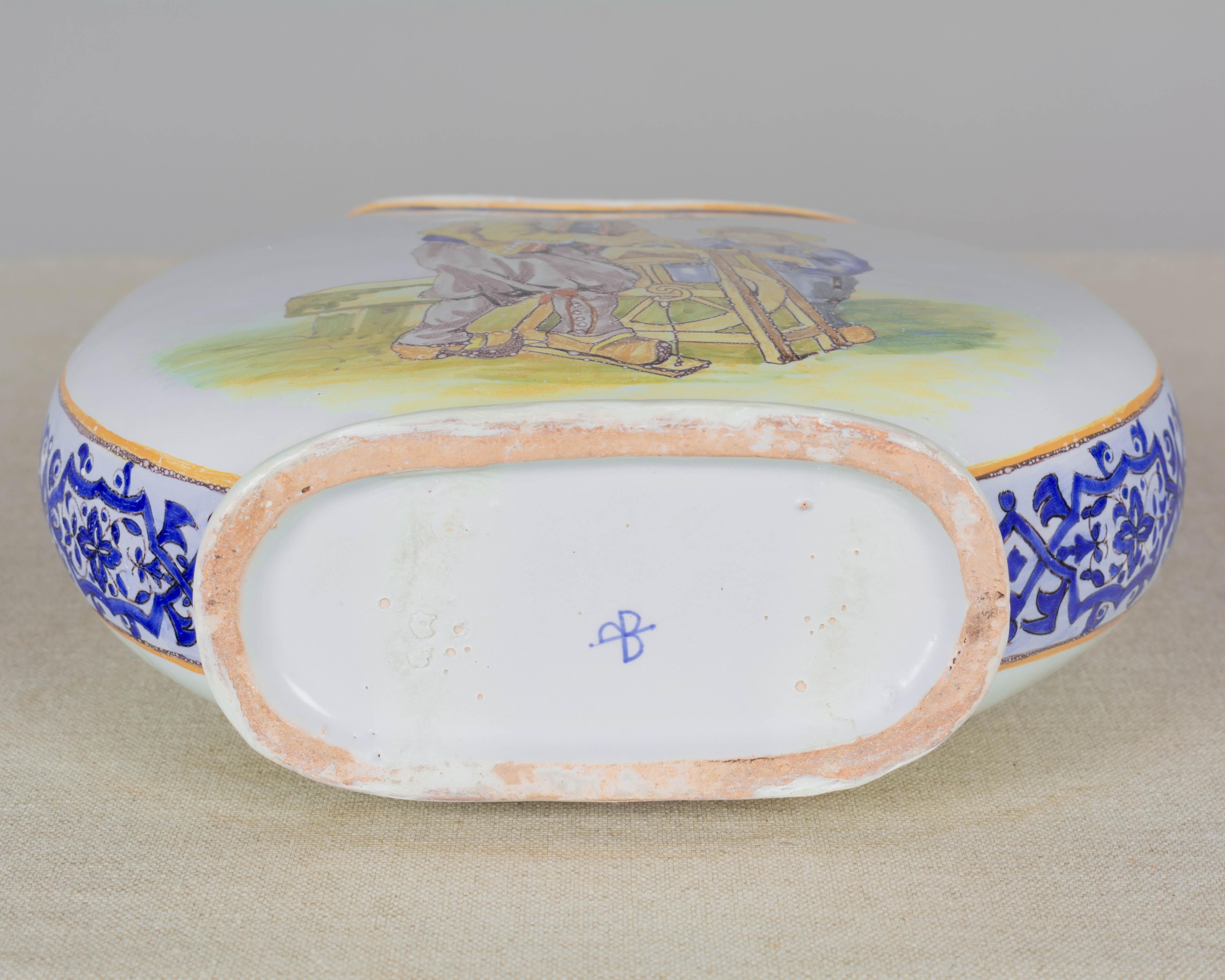 Jarrón francés del siglo XIX Quimper Porquier Beau Faience en venta 4