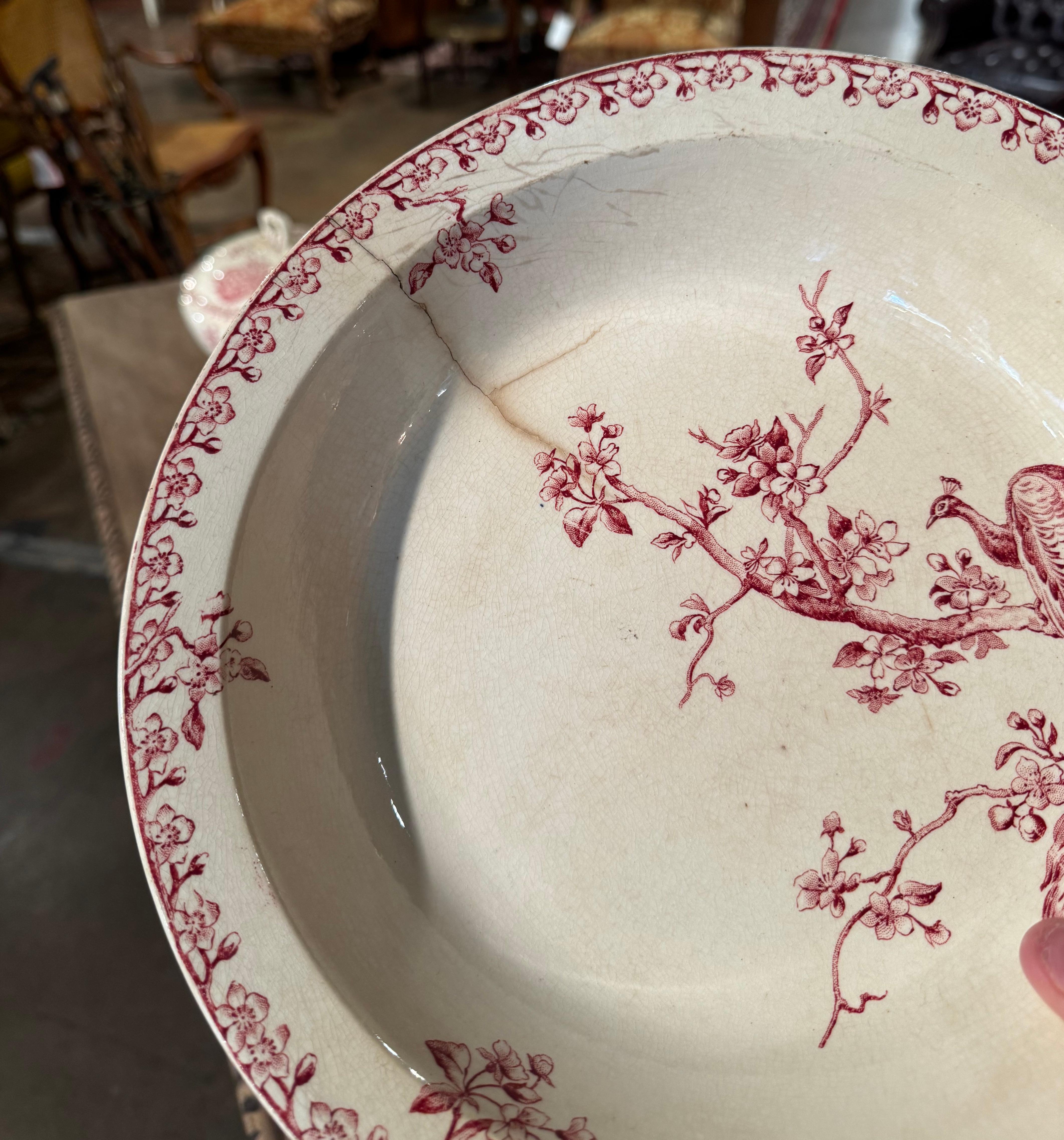 19th Century French Red and White Gien Porcelain Peacock Dinnerware, 32 Pieces For Sale 6