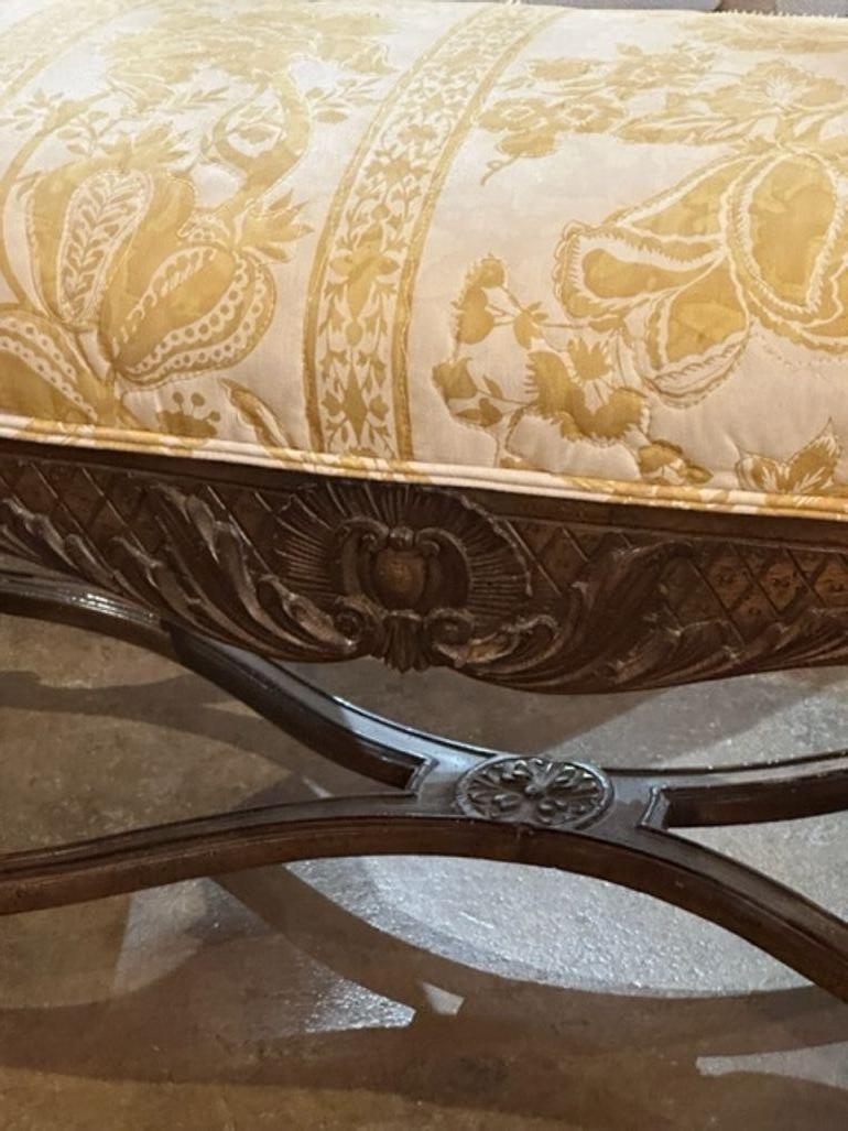 19th Century French Regence Carved Oak Bench In Good Condition For Sale In Dallas, TX