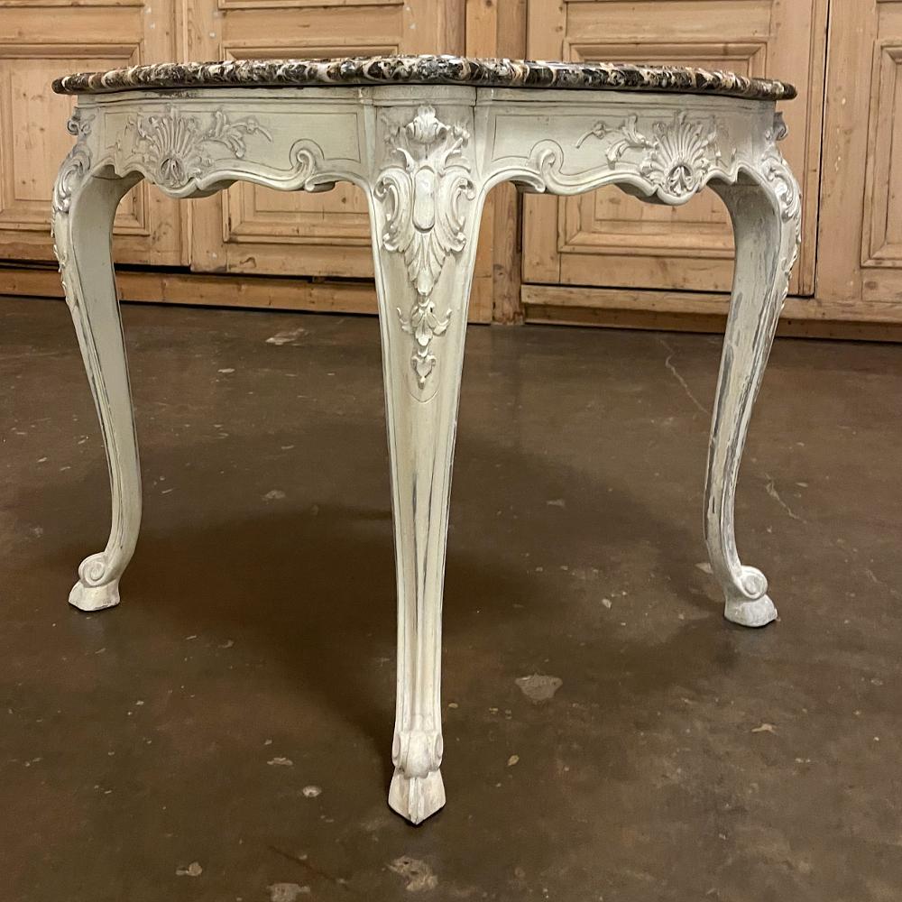 Französischer Regence-Tisch mit bemalter Marmorplatte aus dem 19. Jahrhundert im Angebot 4