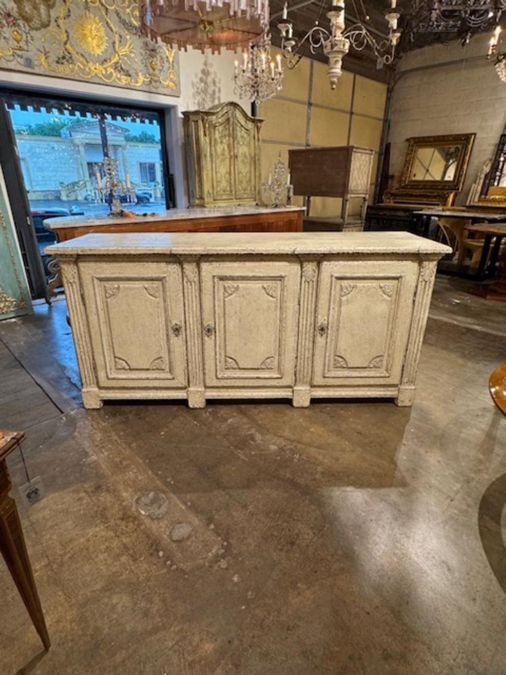 Quercia Credenza in quercia dipinta Regence francese del XIX secolo in vendita