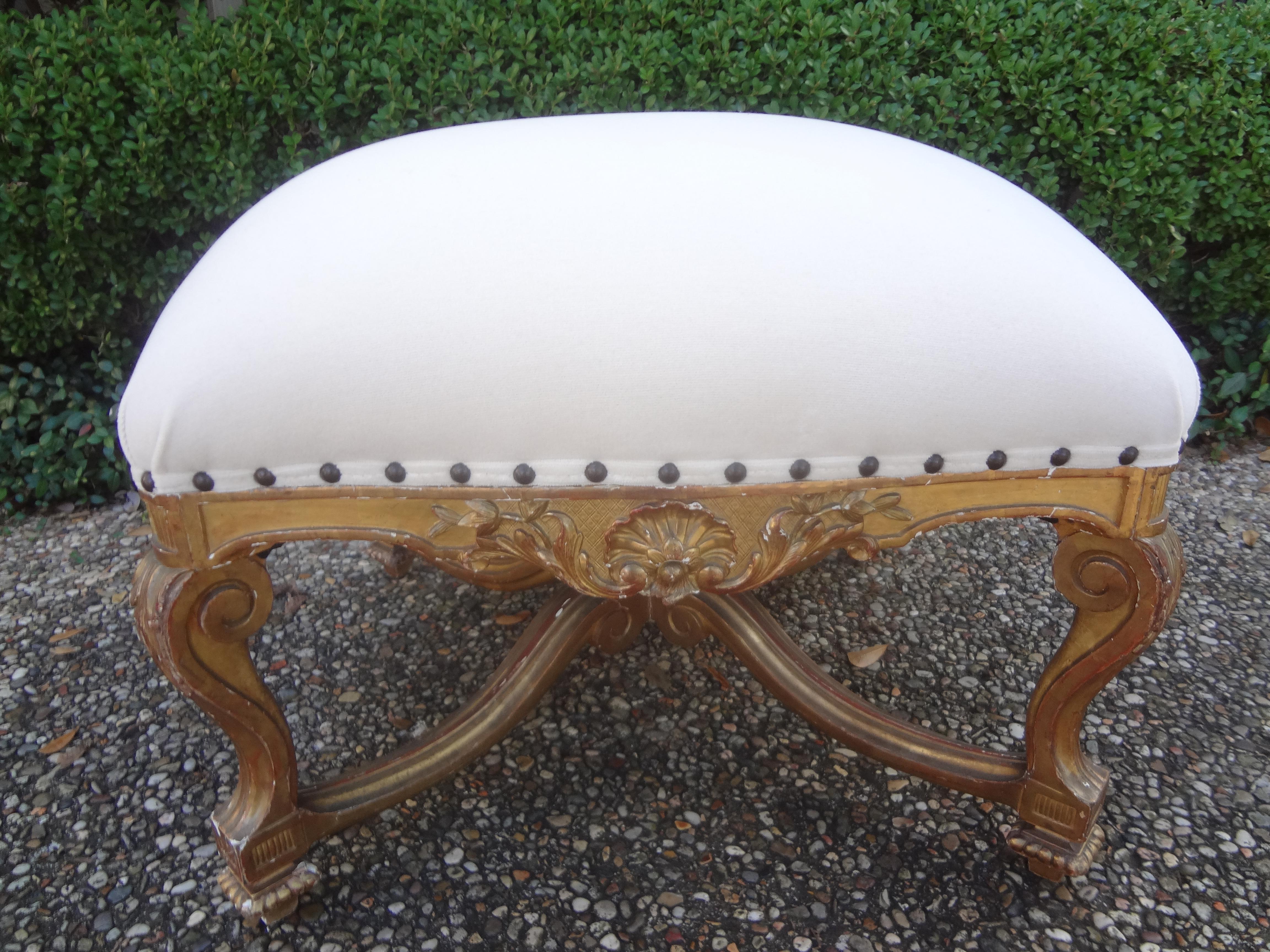 19th Century French Regence Style Giltwood Bench For Sale 4