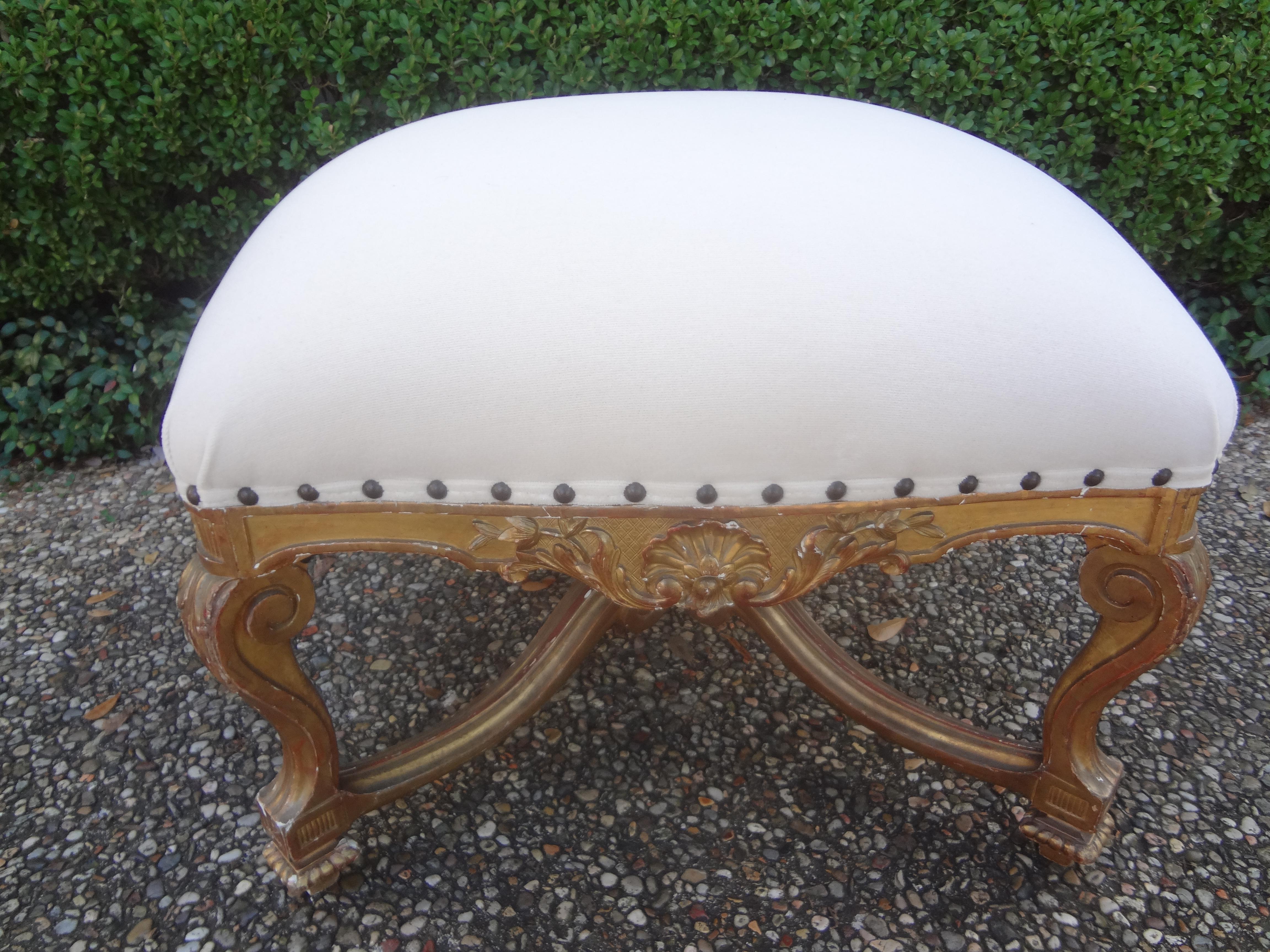 19th Century French Regence Style Giltwood Bench For Sale 2