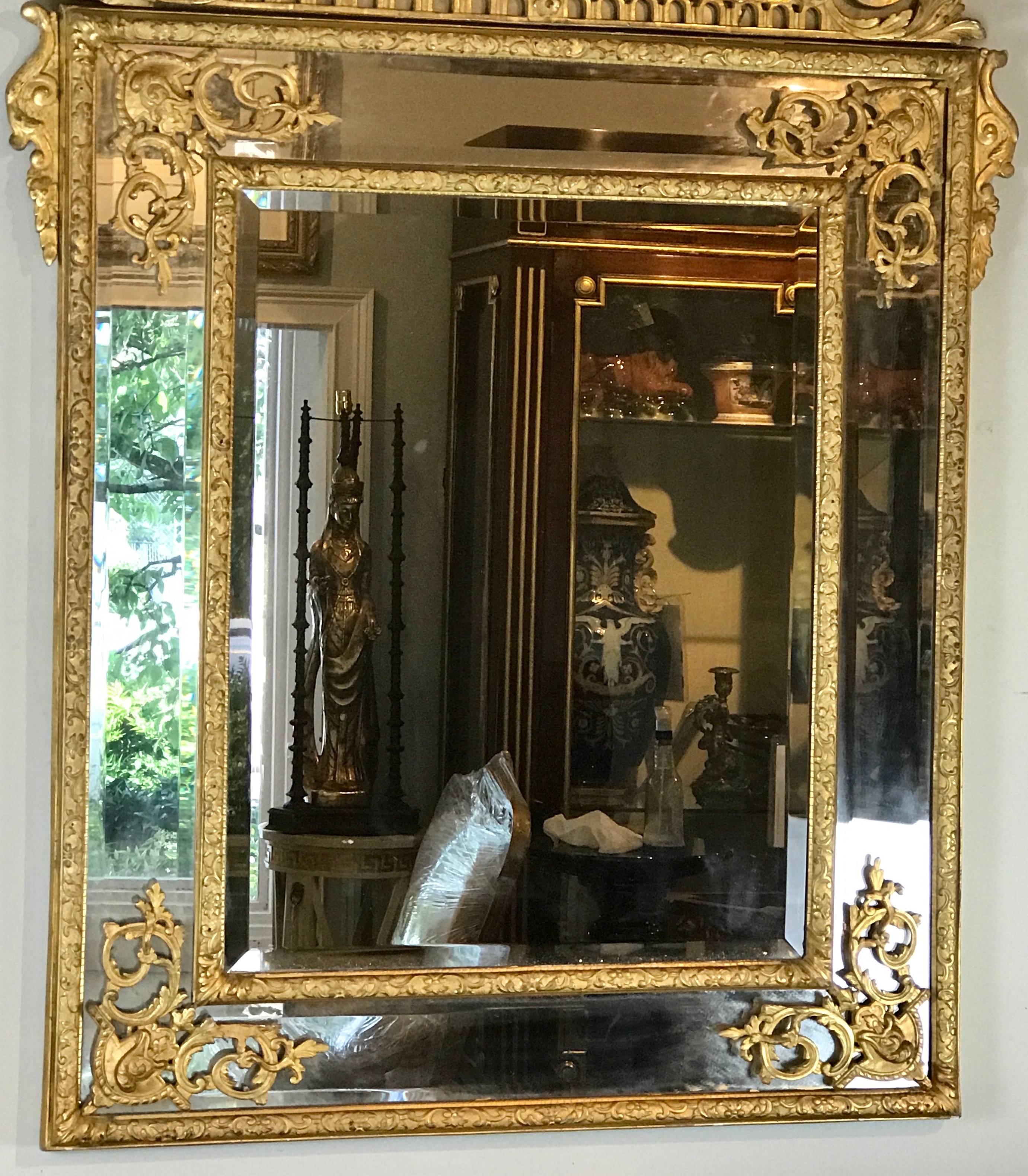19th Century French Regence Style Giltwood Mirror For Sale 6