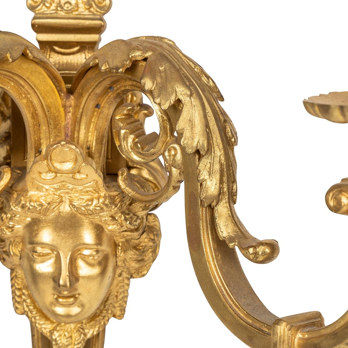 XIXe siècle Appliques de style Régence en bronze doré du 19e siècle, vers 1830 en vente