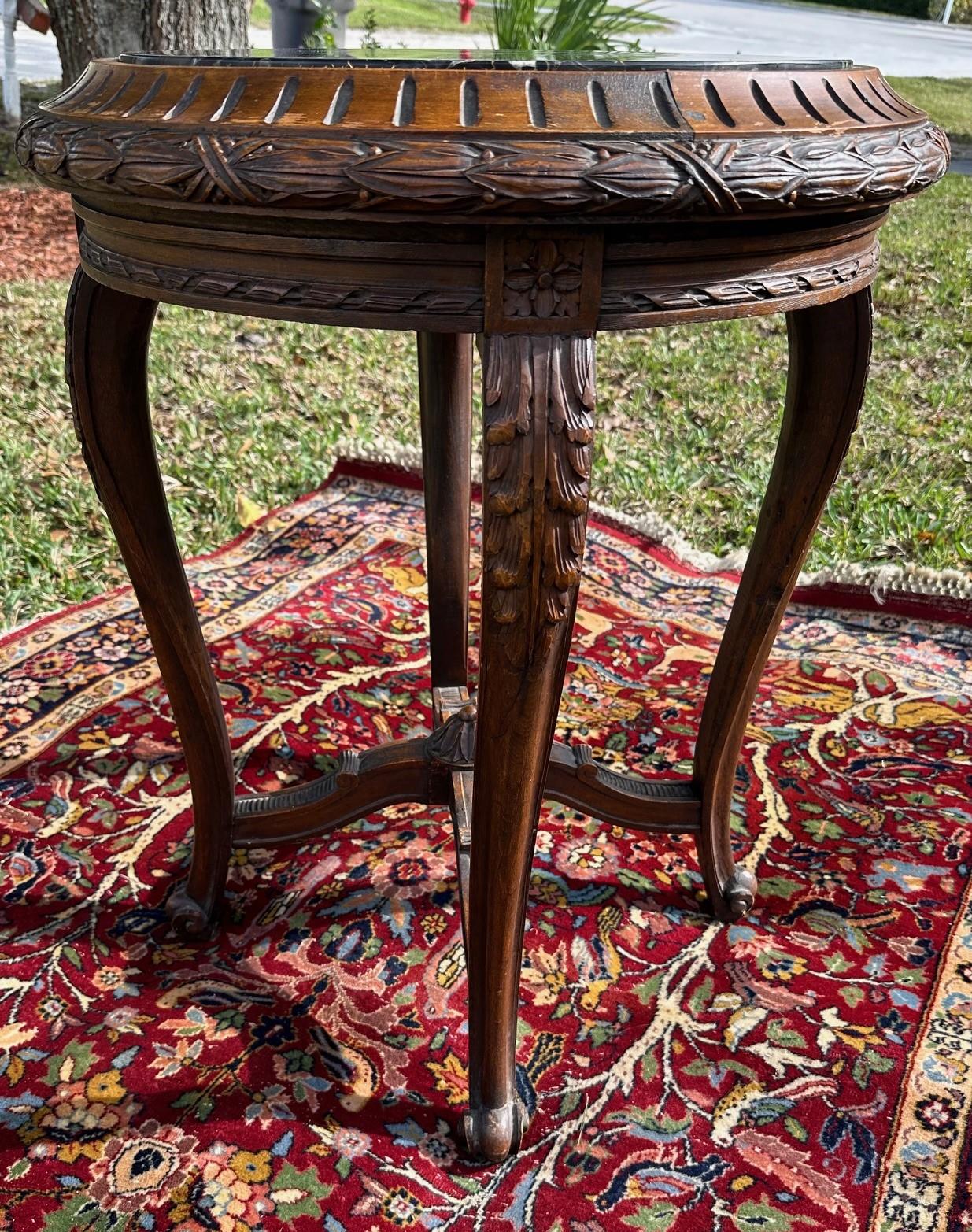 Carved 19th Century French Regence Style Round Marble Top Side Table. For Sale