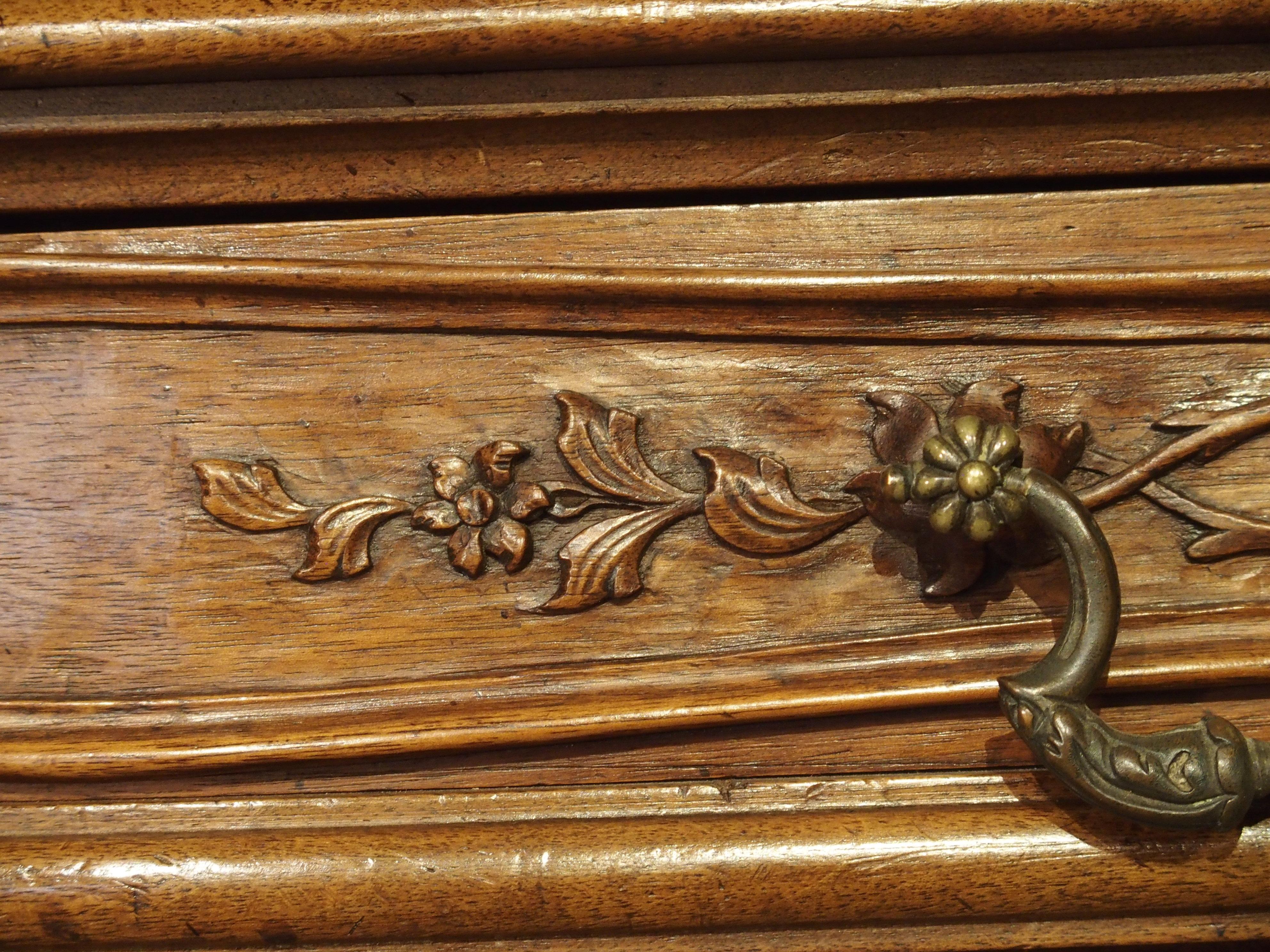 19th Century French Regence Style Walnut Wood Buffet Deux Corps 2