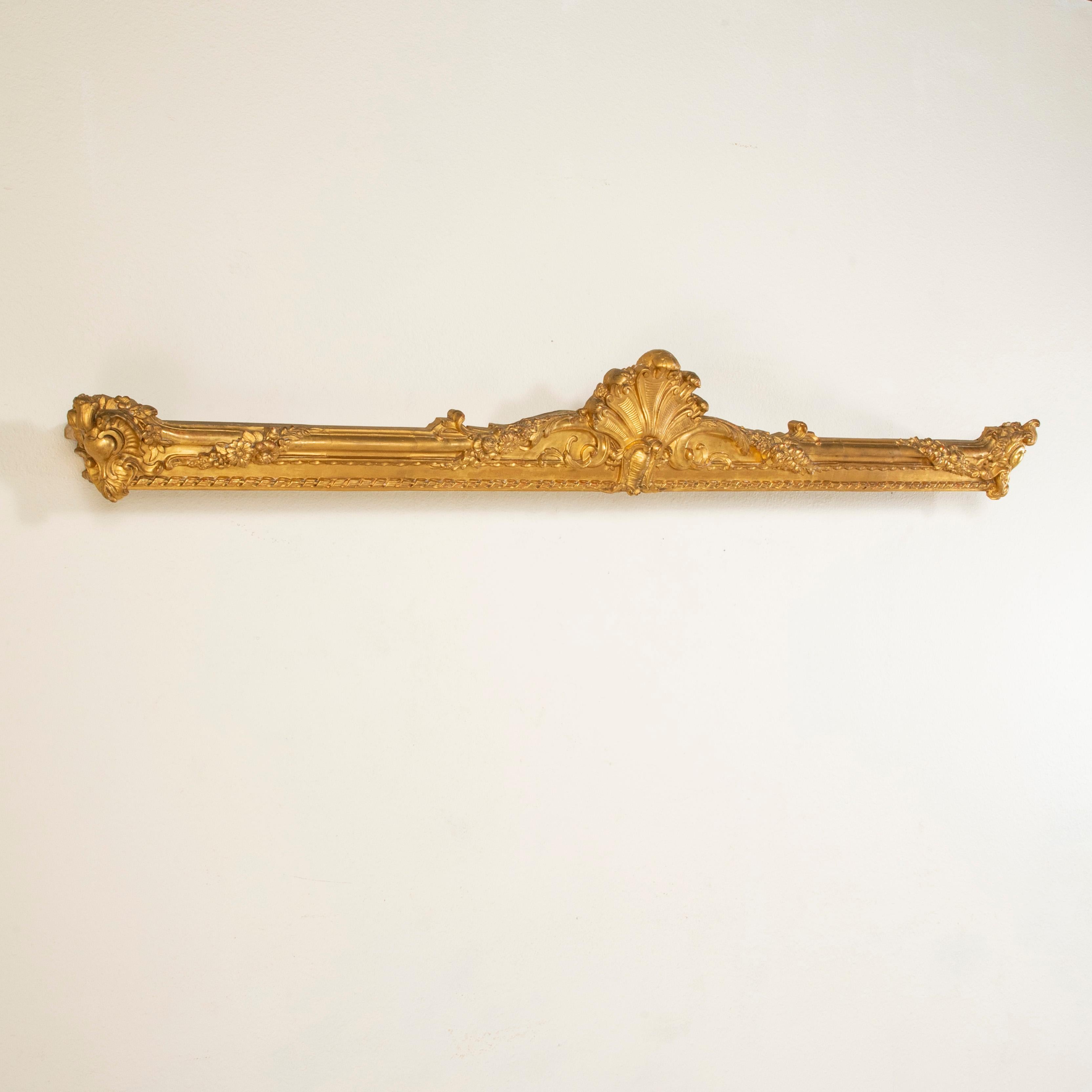 19th Century French Regency Style Gilt Wood Valance or Window Cornice, 84-in In Good Condition In Fayetteville, AR