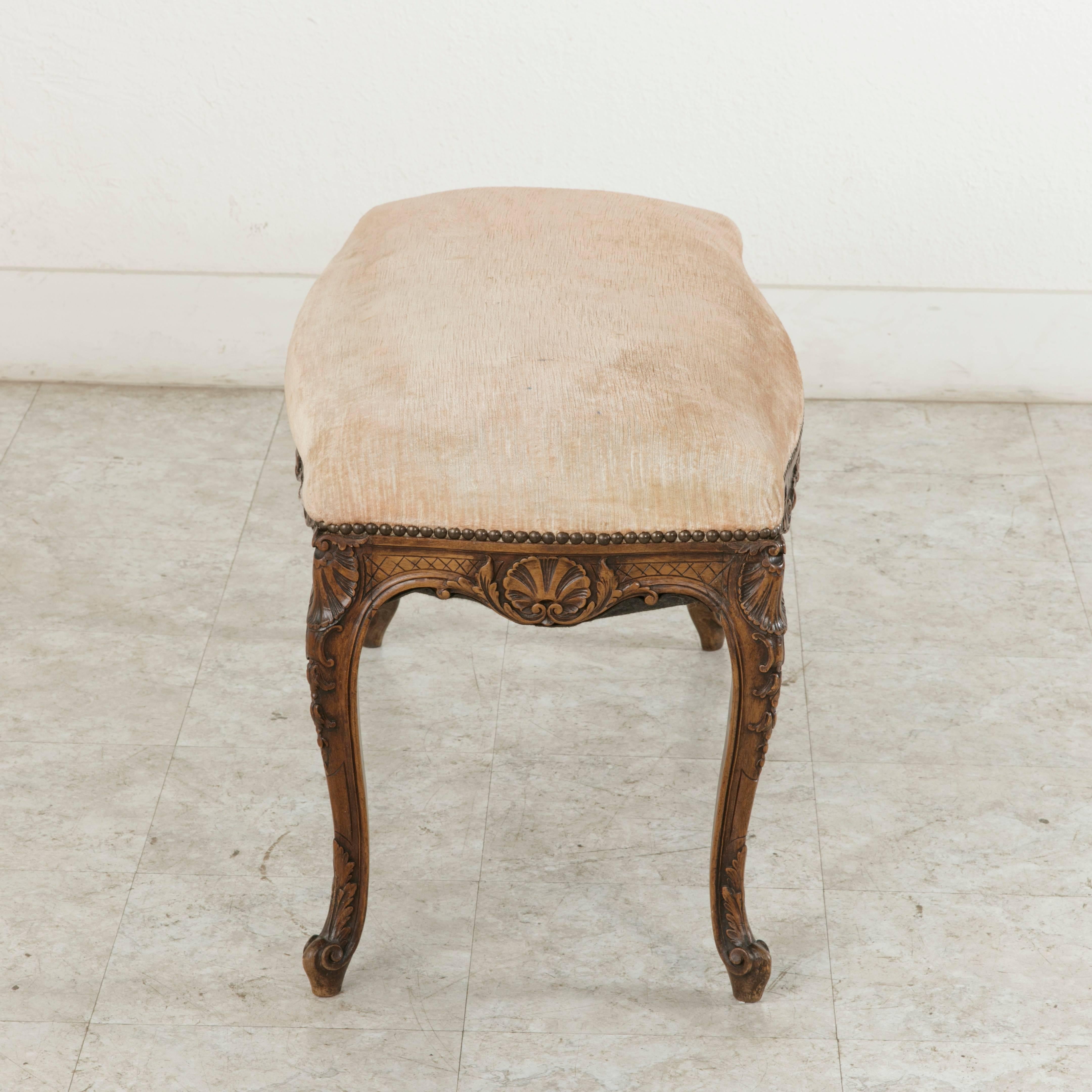 19th Century French Regency Style Hand-Carved Walnut Piano Bench Banquette Stool In Excellent Condition In Fayetteville, AR