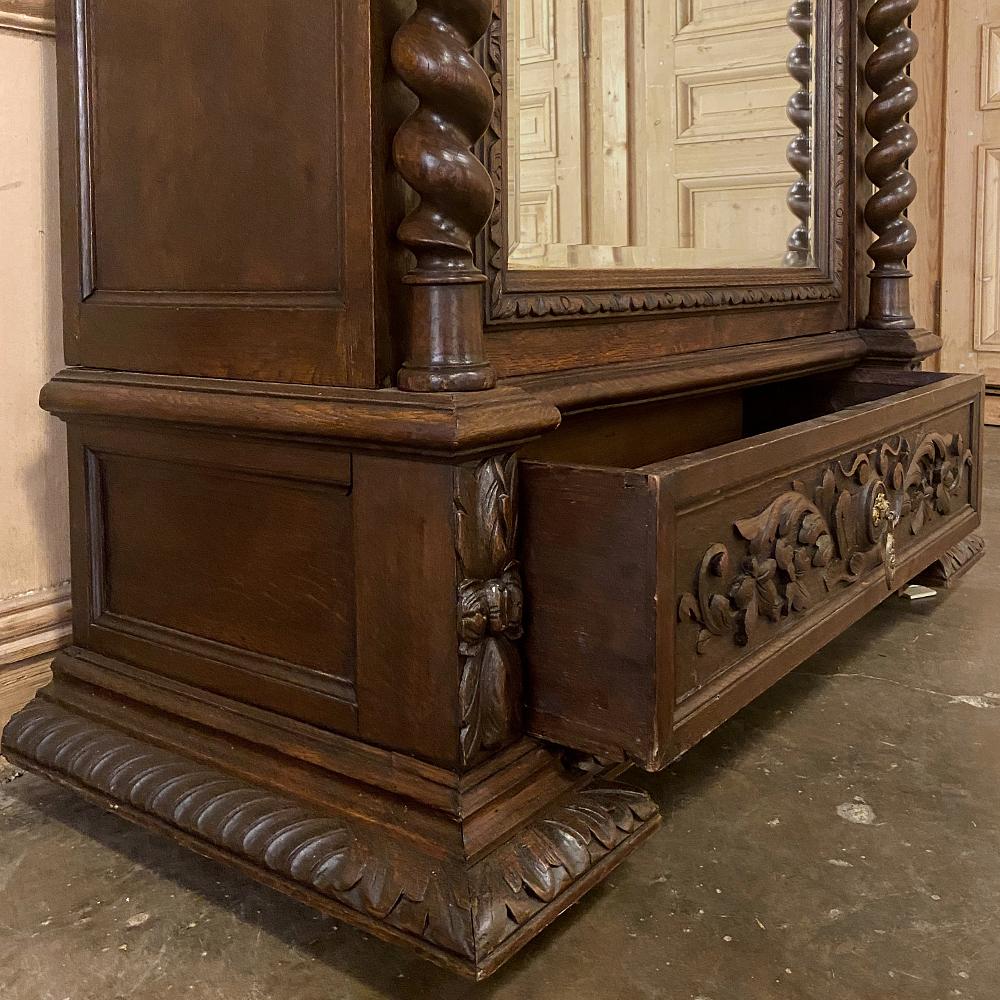 Specchio Armoire rinascimentale francese del XIX secolo con torsione d'orzo in vendita