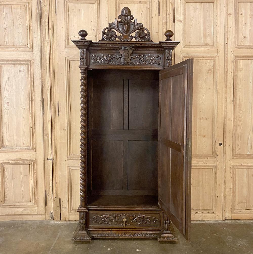 Armoire rinascimentale francese del XIX secolo con torsione d'orzo in vendita 2