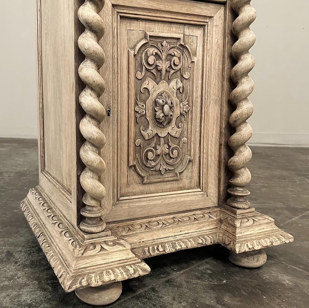19th Century French Renaissance Barley Twist Nightstand with Carrara Marble 4