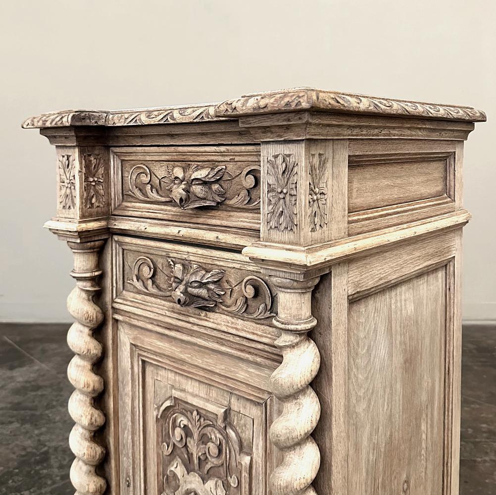 19th Century French Renaissance Barley Twist Nightstand with Carrara Marble 5