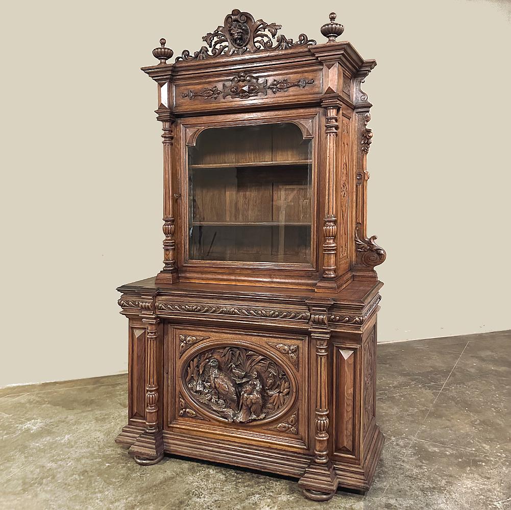 Bibliothèque de la Renaissance française du XIXe siècle ~ Bibliotheque est un témoignage étonnant des talents artistiques des sculpteurs français combinés aux compétences des maîtres-artisans en matière d'ébénisterie.  En utilisant du chêne ancien