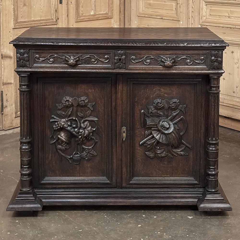 Hand-Carved 19th Century French Renaissance Buffet For Sale