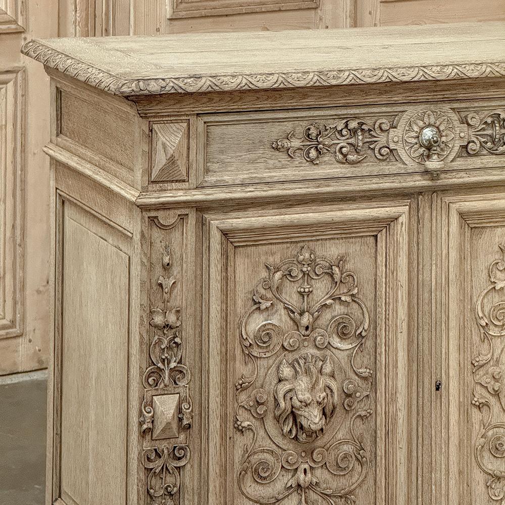 Francese Buffet rinascimentale francese del XIX secolo in Oak scortecciato in vendita