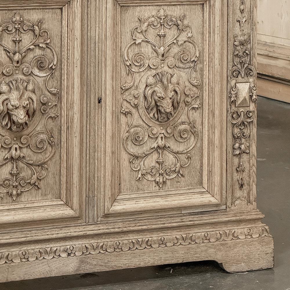 Buffet rinascimentale francese del XIX secolo in Oak scortecciato in vendita 1