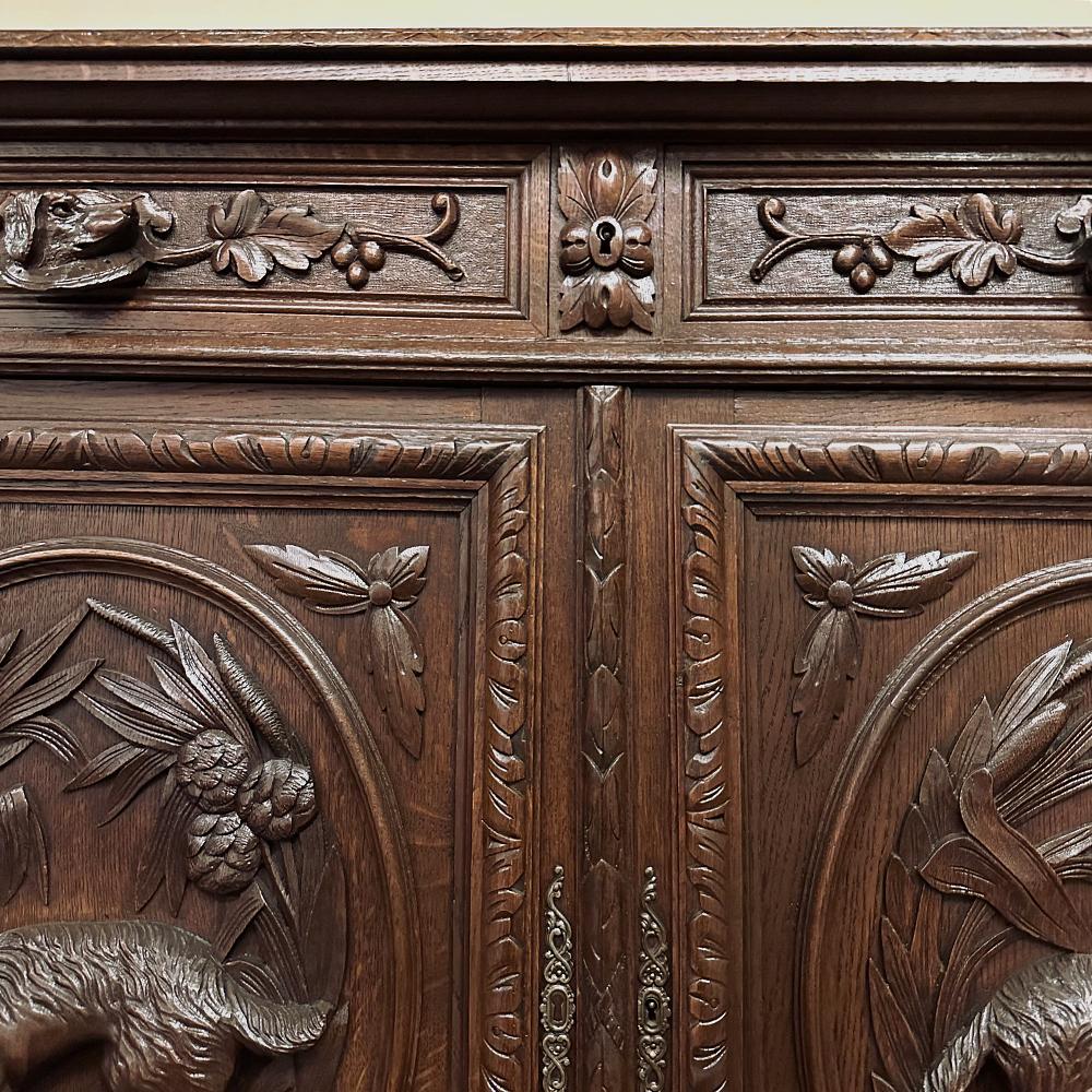 19th Century French Renaissance Buffet with Fox & Hound For Sale 5