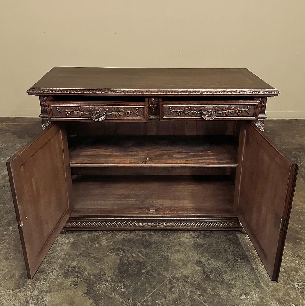19th Century French Renaissance Buffet with Fox & Hound For Sale 1