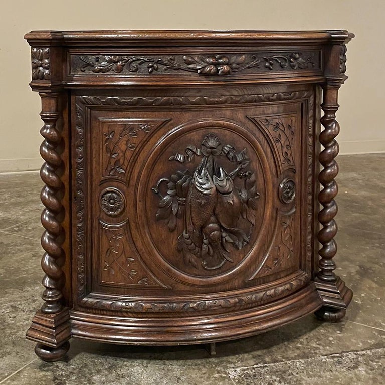 Hand-Carved 19th Century French Renaissance Corner Cabinet For Sale