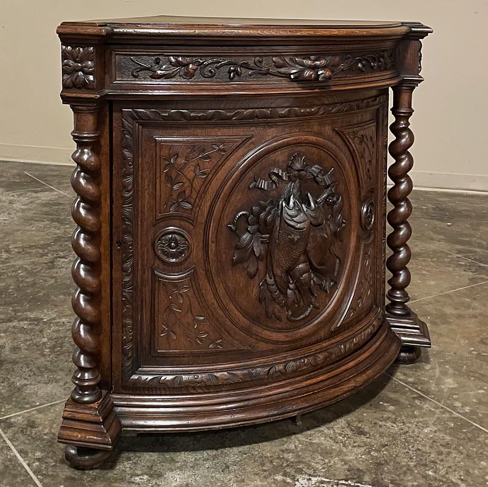 19th Century French Renaissance Corner Cabinet In Good Condition For Sale In Dallas, TX