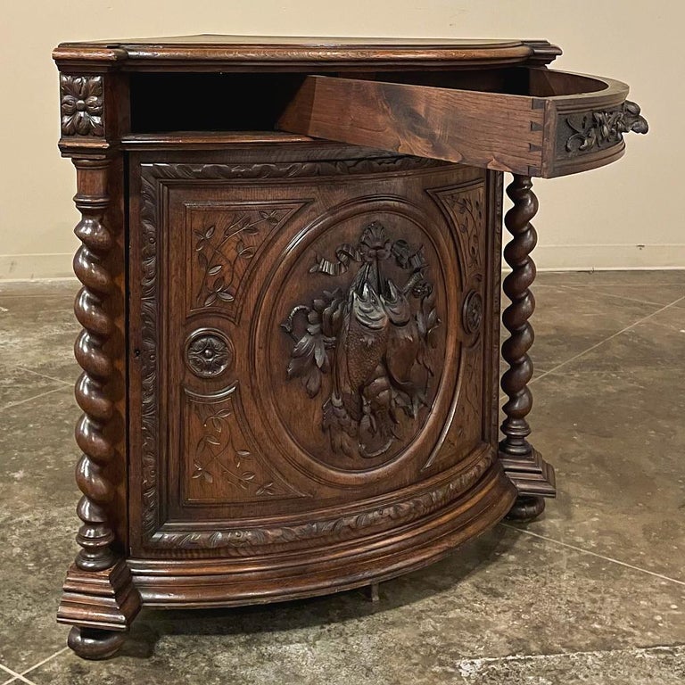 19th Century French Renaissance Corner Cabinet For Sale 1