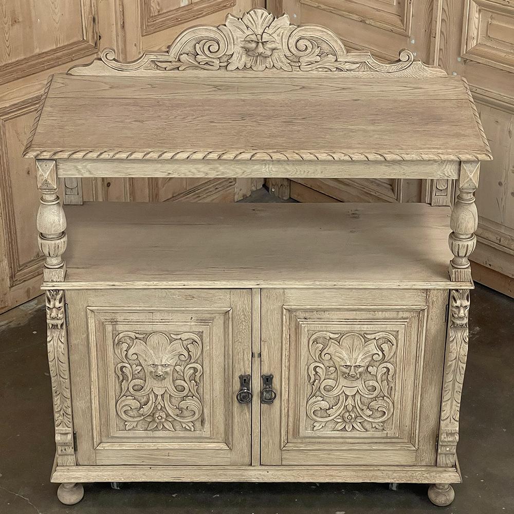 Hand-Carved 19th Century French Renaissance Dessert Buffet in Stripped Oak For Sale