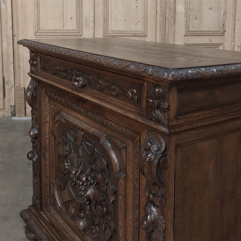 19th Century French Renaissance Hand-Carved Confiturier, Buffet, Cabinet 5