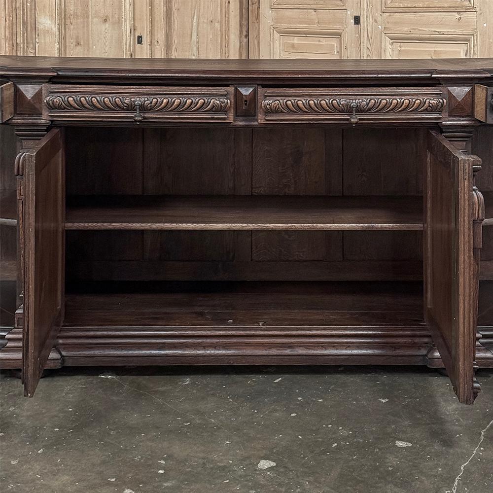 Oak 19th Century French Renaissance Hunt Buffet For Sale