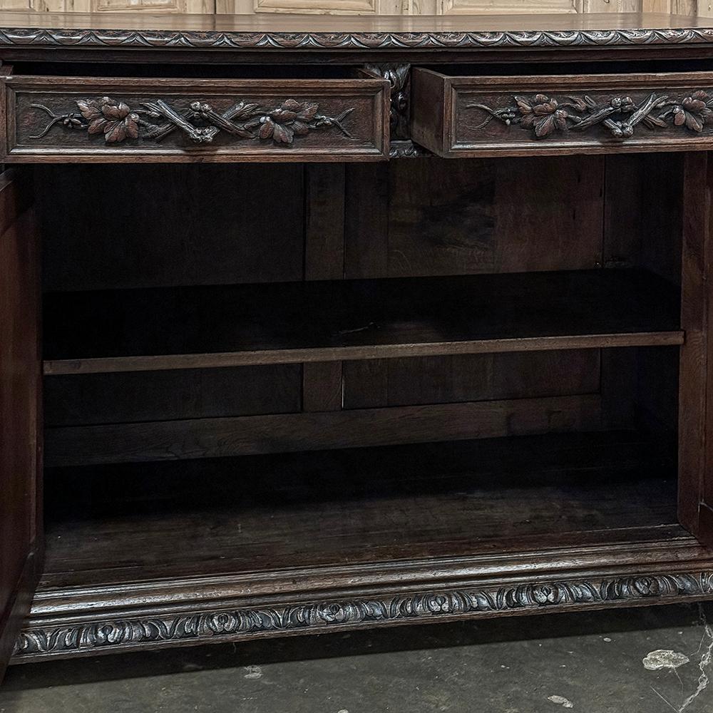 19th Century French Renaissance Hunt Buffet For Sale 1