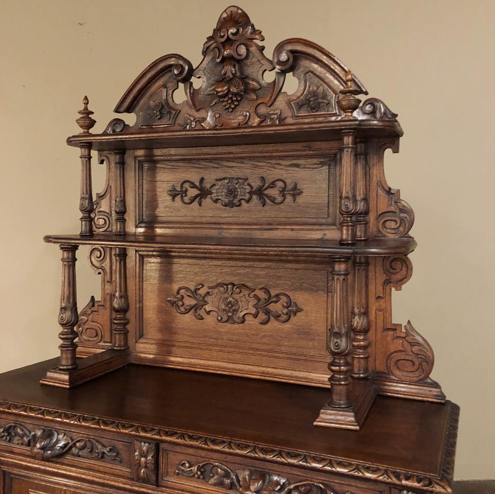 Néo-Renaissance Buffet Vaisselier de chasse de la Renaissance française du 19ème siècle en vente