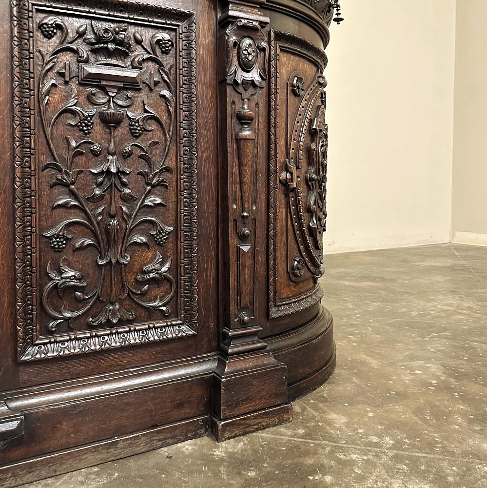 Buffet rinascimentale francese del XIX secolo con piano in marmo in vendita 9
