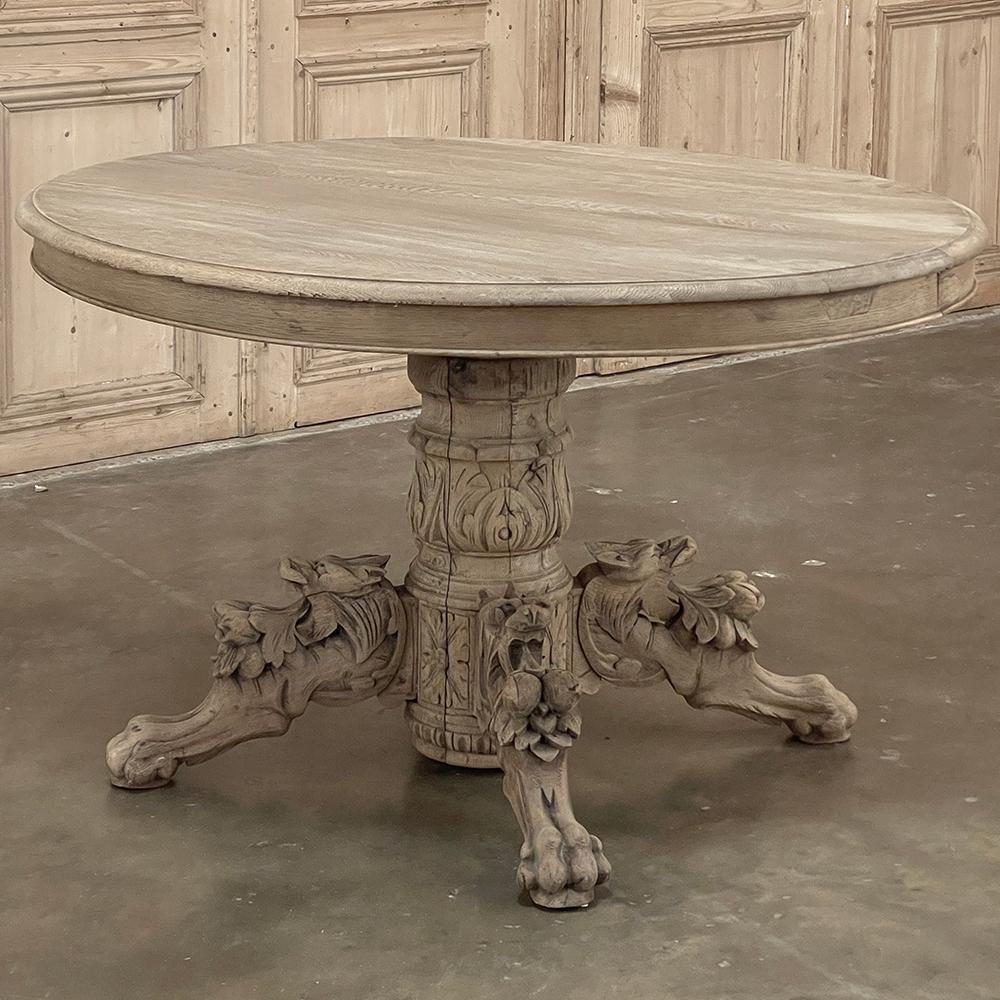 19th Century French Renaissance Oval Center Table ~ Dining Table in Stripped Oak In Good Condition For Sale In Dallas, TX