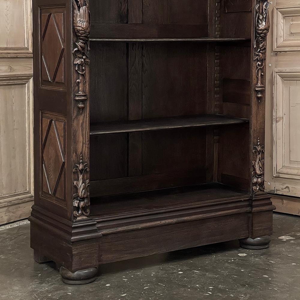 Late 19th Century 19th Century French Renaissance Petit Open Bookcase For Sale