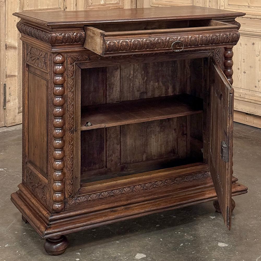 Petite Buffet rinascimentale francese del XIX secolo ~ Mobile in vendita 8