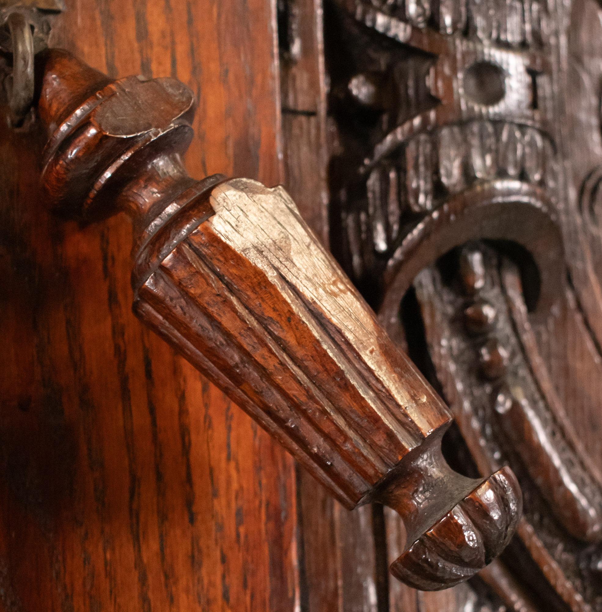 19th Century French Renaissance Revival Cabinet with Ornamental Figural Carvings For Sale 10