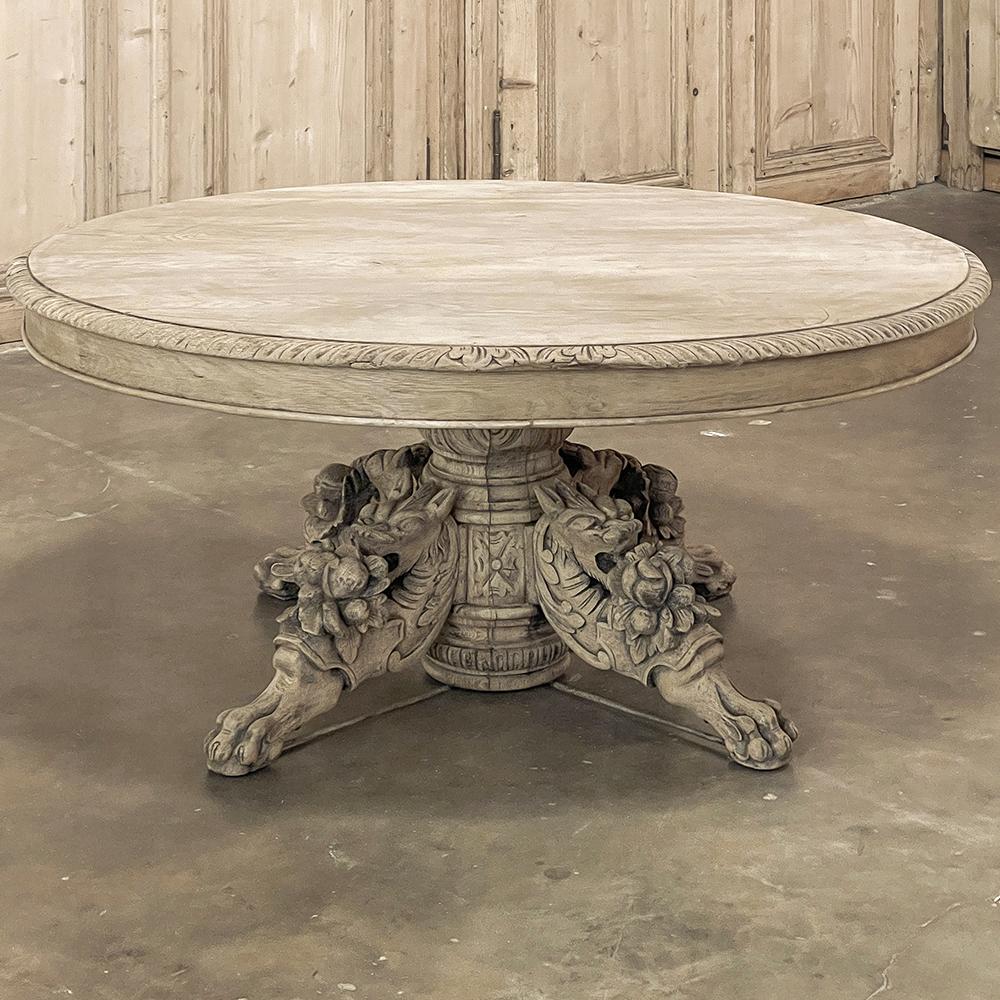 Oak 19th Century French Renaissance Revival Carved Oval Coffee Table For Sale