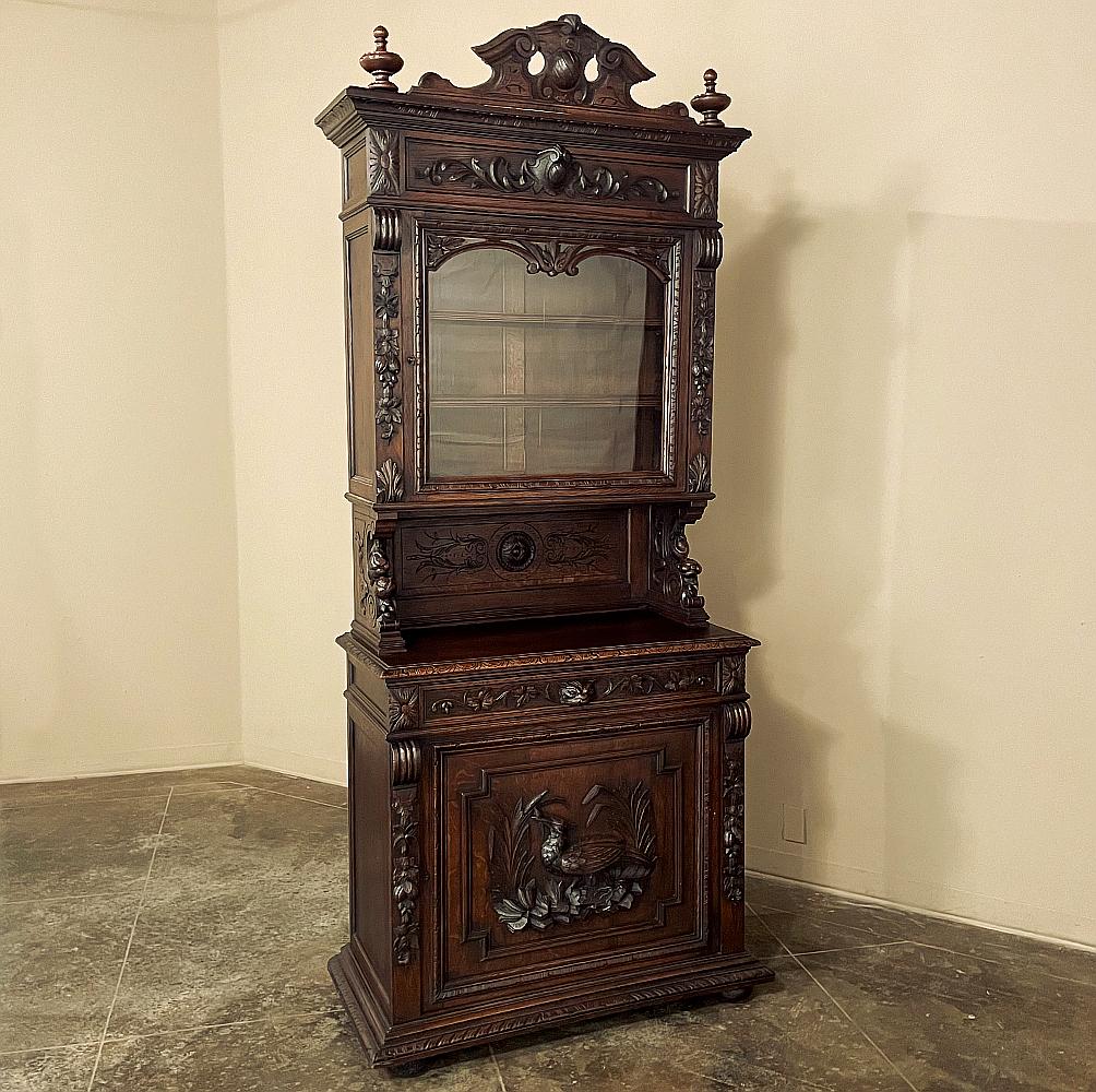 19th Century French Renaissance Revival Hunt buffet is an incredible example of the grandeur of the Renaissance Revival that captivated Europe during the last quarter of the 1800s. Utilizing select old-growth oak, the craftsmen created an impressive