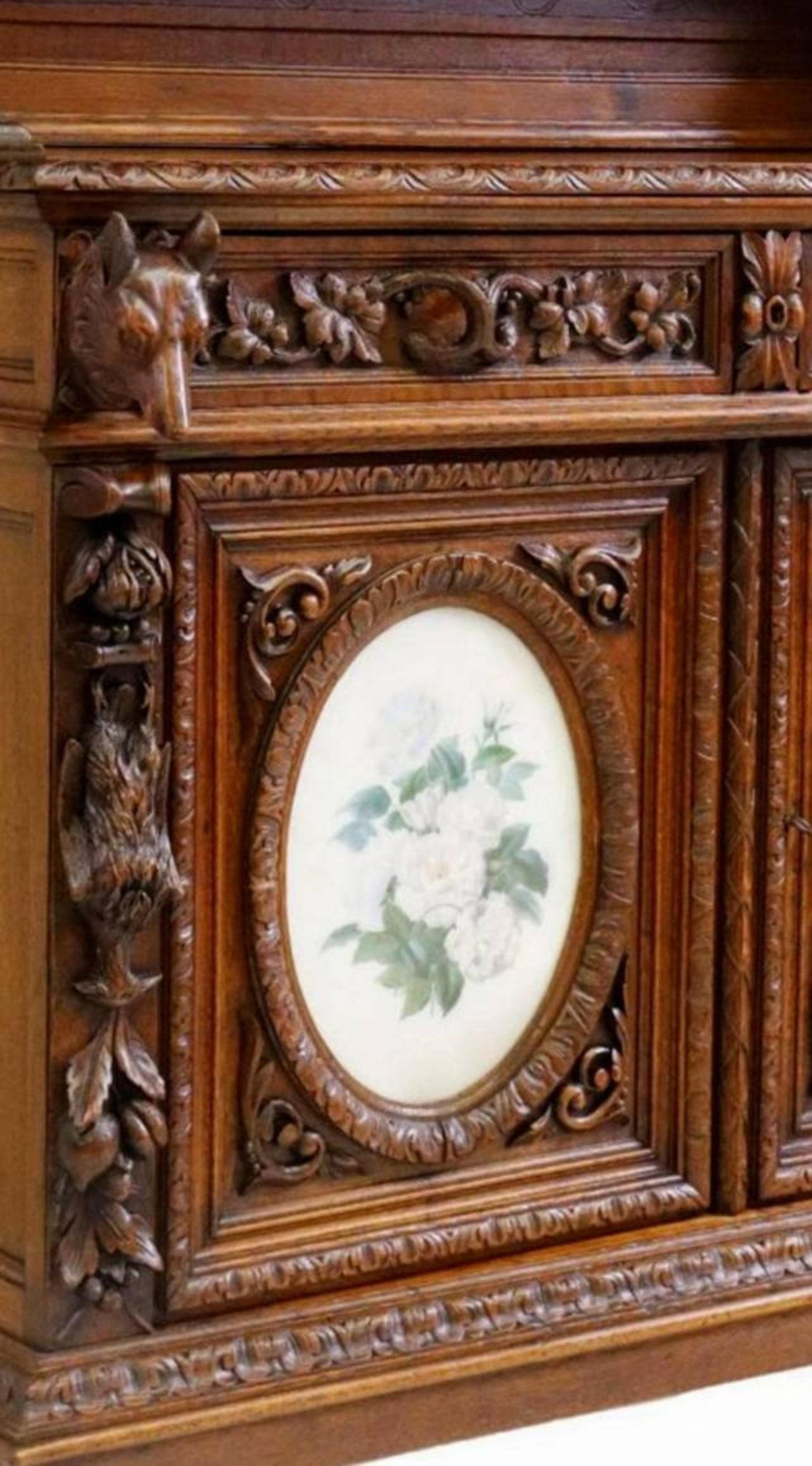 Hand-Carved 19th Century French Renaissance Revival Signed Hunt Cabinet For Sale