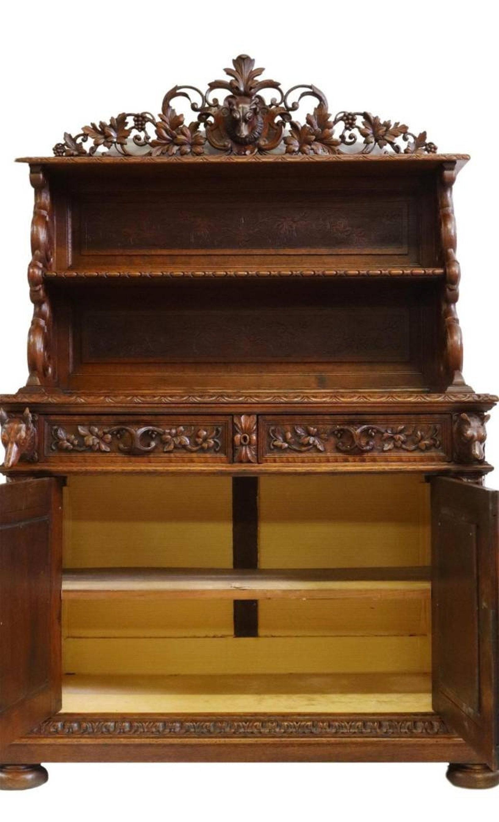 19th Century French Renaissance Revival Signed Hunt Cabinet For Sale 3