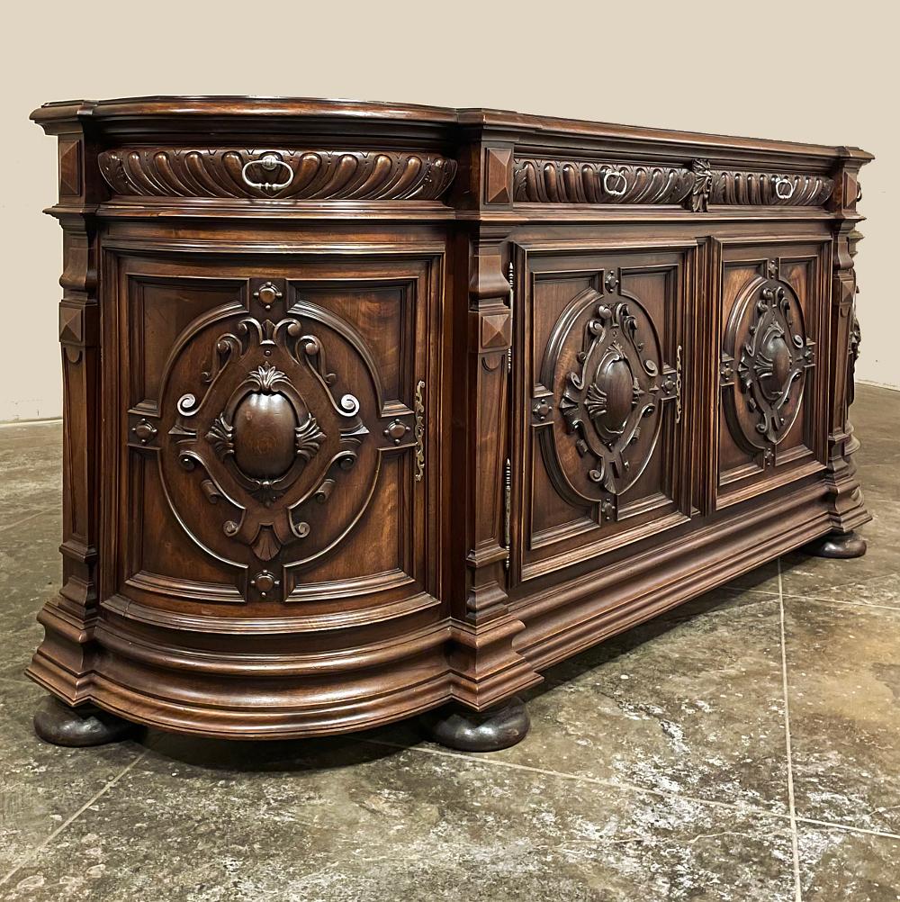19th Century French Renaissance Revival Walnut Buffet For Sale 3
