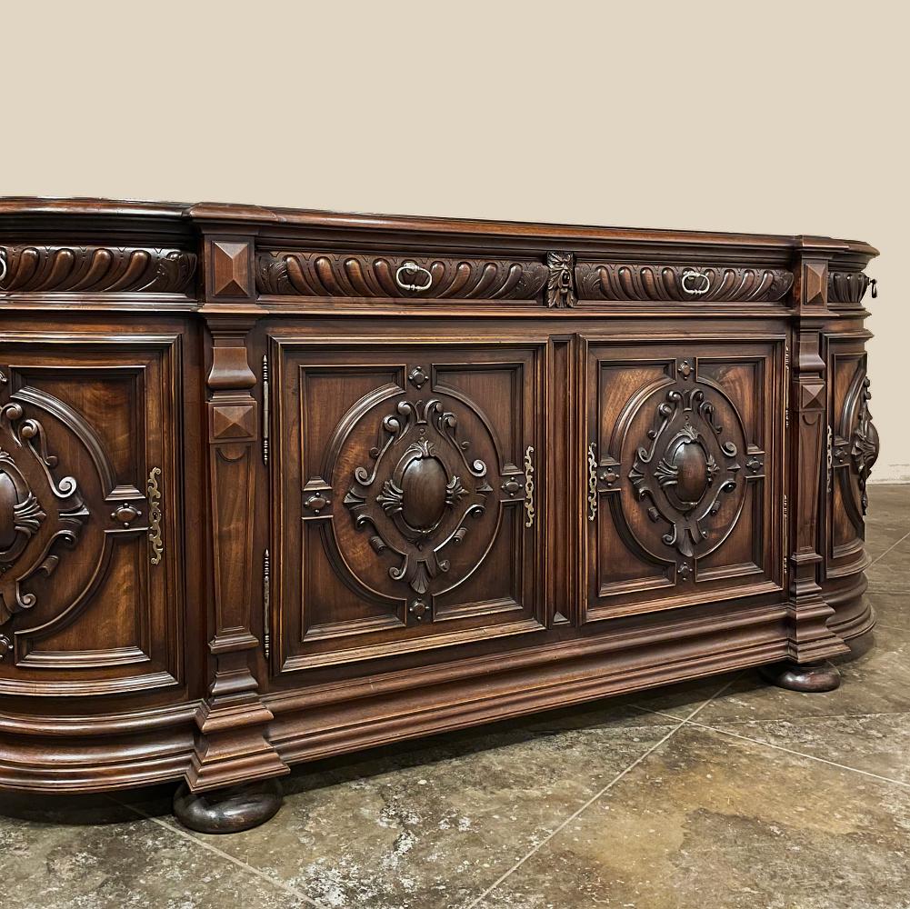 19th Century French Renaissance Revival Walnut Buffet For Sale 4